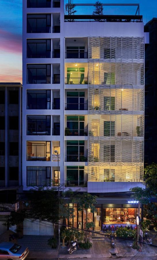 Monsoon Bassac Hotel Пном Пен Екстериор снимка