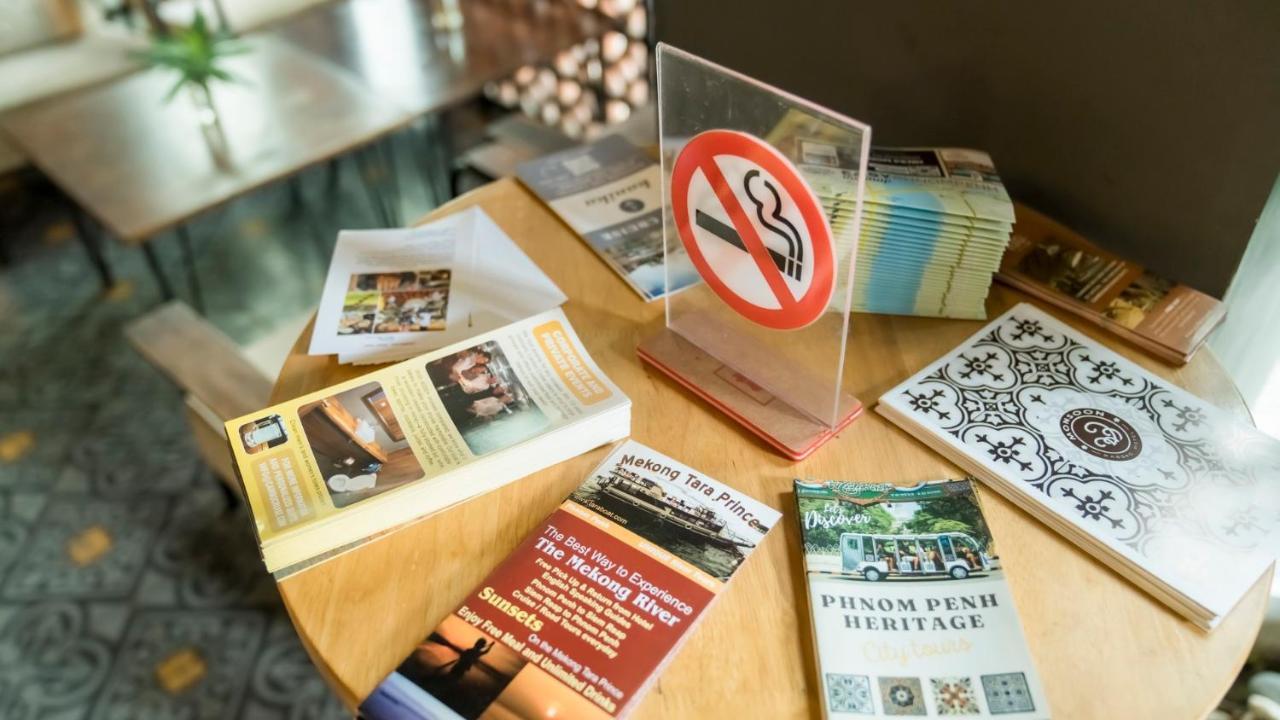 Monsoon Bassac Hotel Пном Пен Екстериор снимка