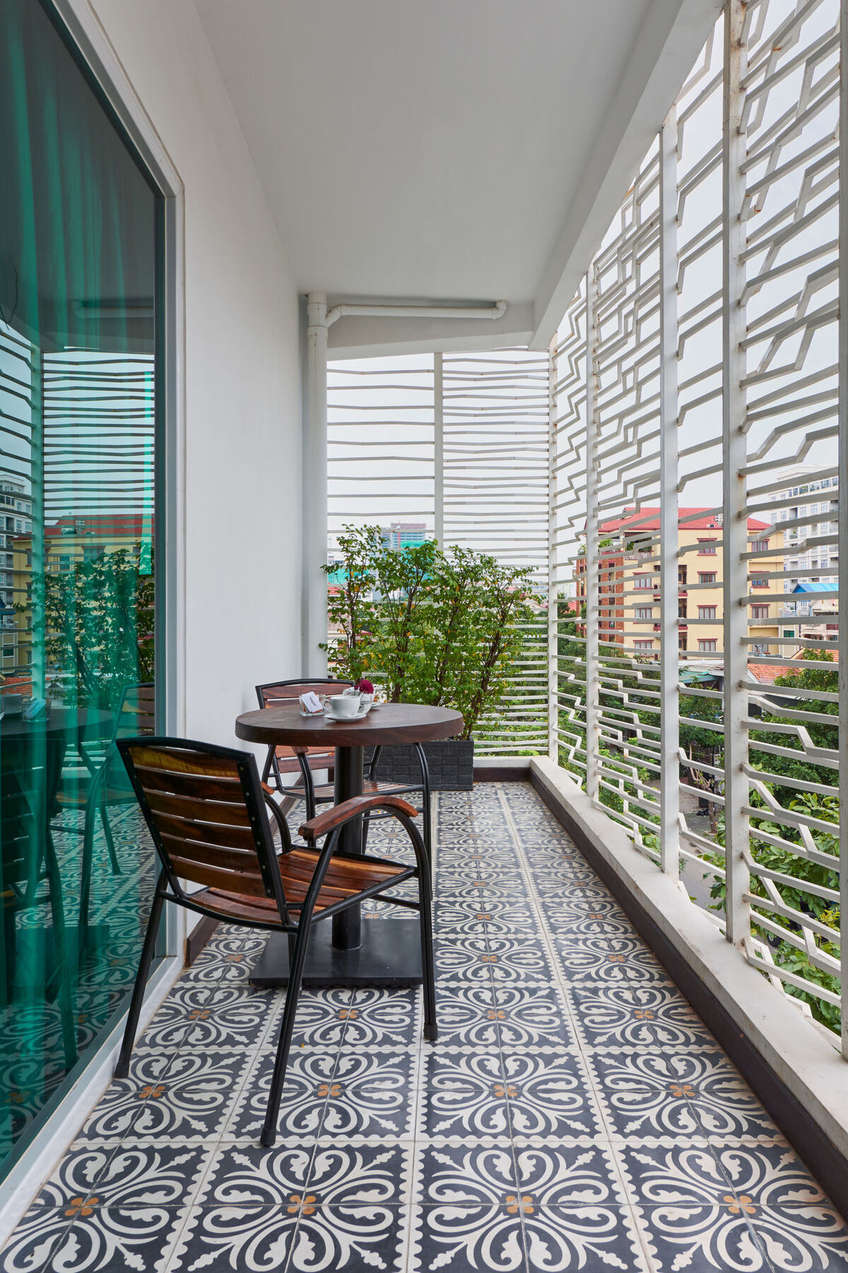 Monsoon Bassac Hotel Пном Пен Екстериор снимка